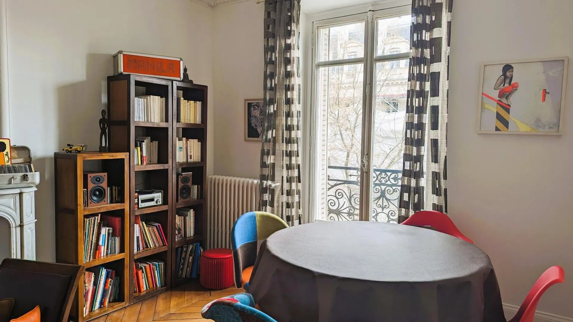 Typique Et Confortable - Voltaire Apartament